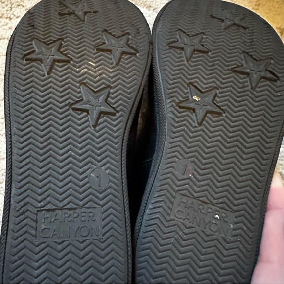 🌟3/$20🌟 Harper Canyon Shoes | Harper Canyon Girls Mary Jane Style Shoe - Picture 4 of 4